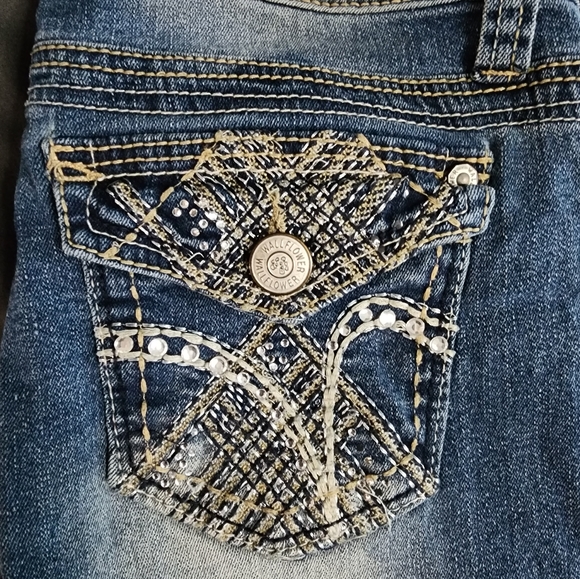 Wallflower Jeans - Picture 3 of 5